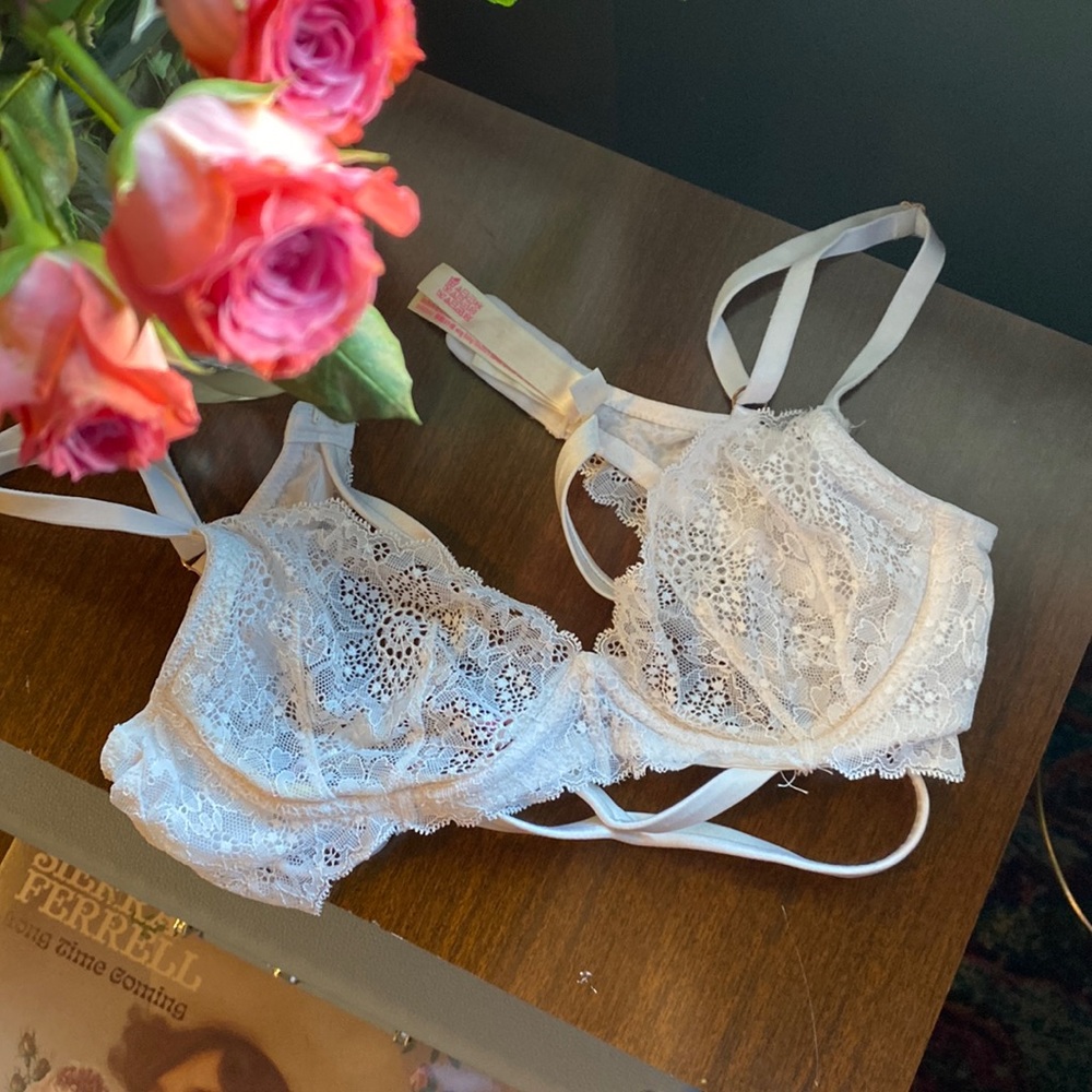 VS Pink Unlined Bra